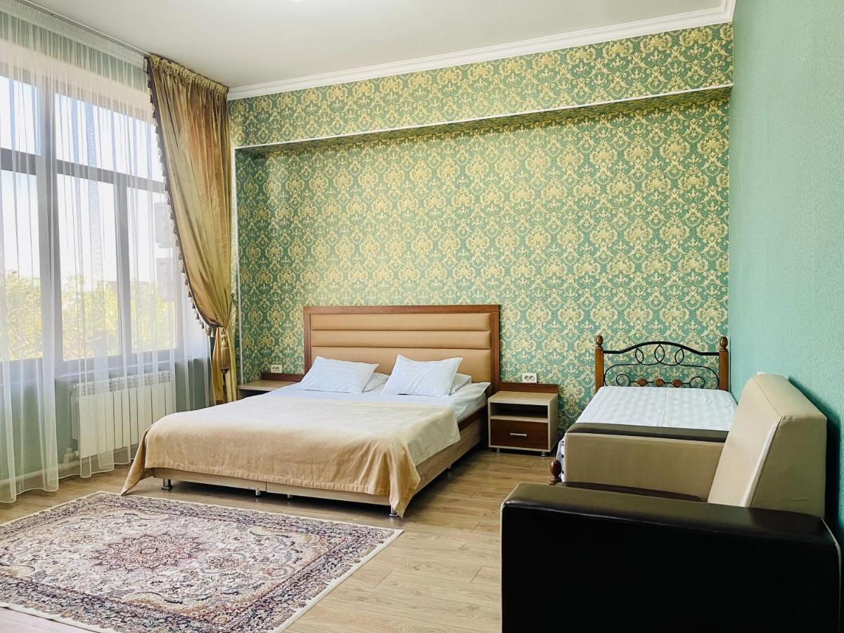 Достык Hotel Kyzylorda Ngoại thất bức ảnh