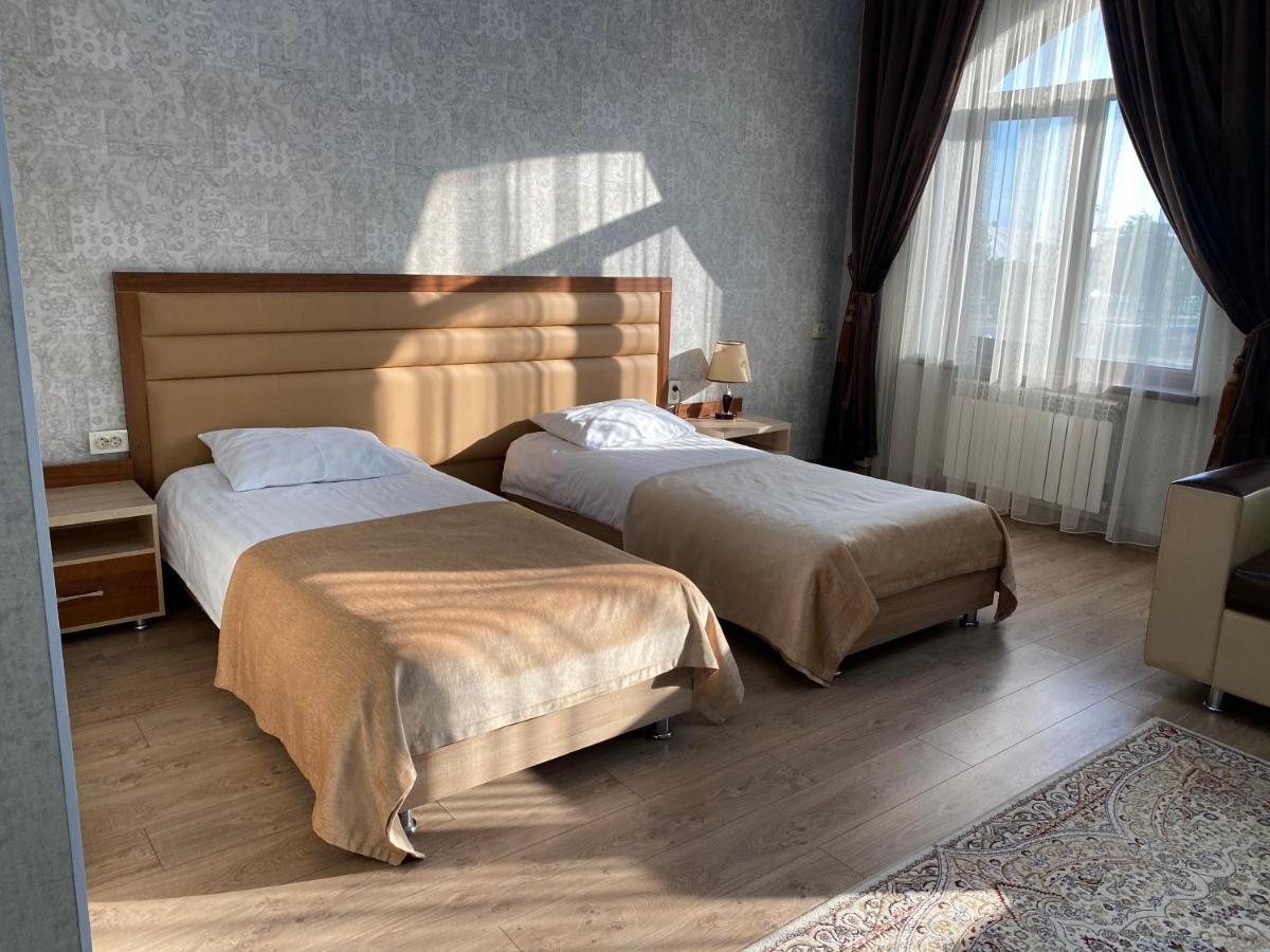 Достык Hotel Kyzylorda Ngoại thất bức ảnh