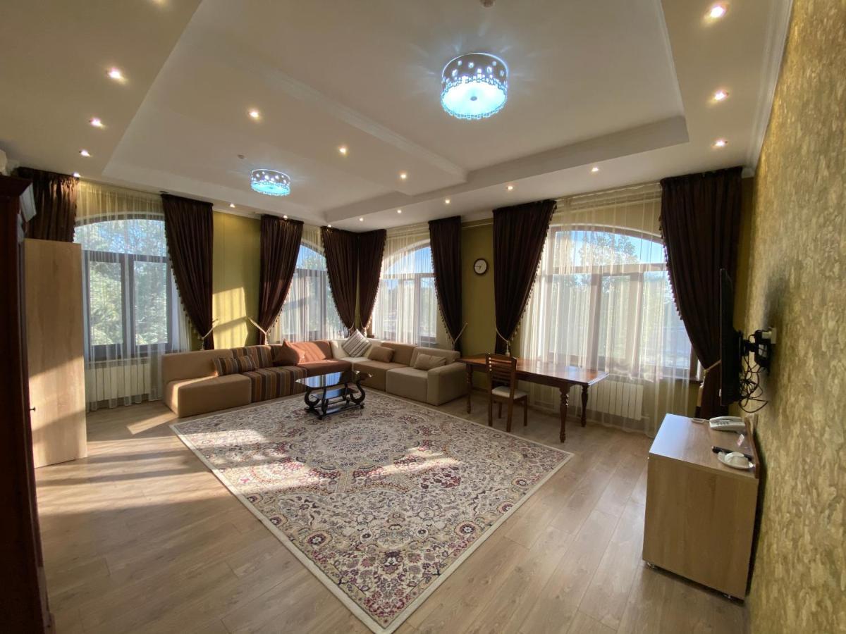 Достык Hotel Kyzylorda Ngoại thất bức ảnh